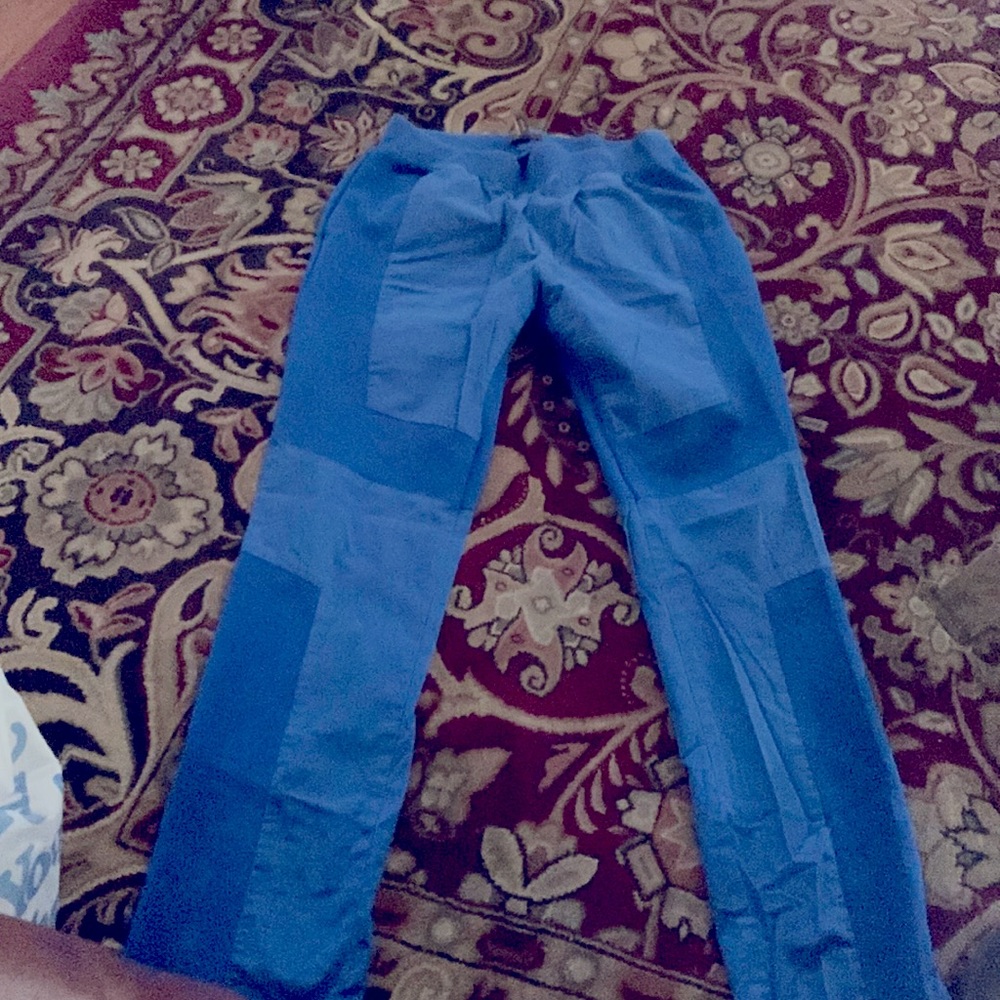 Scrub pants